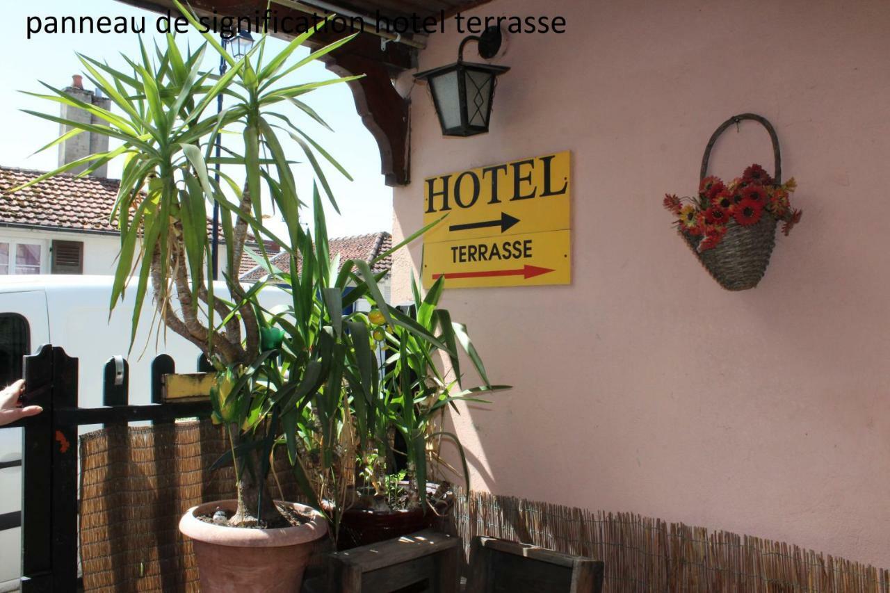 Hotel Le Dervois Montier-en-Der Kültér fotó