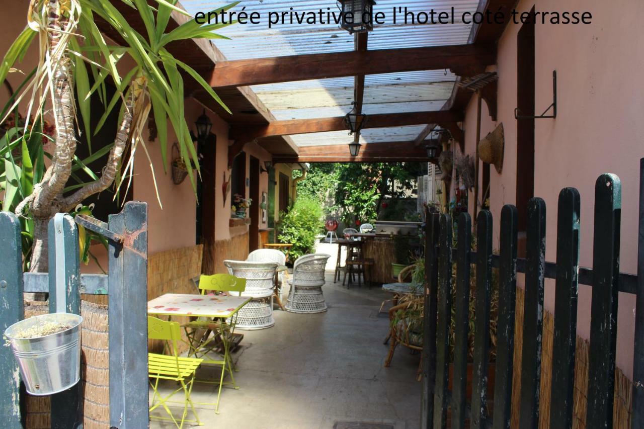 Hotel Le Dervois Montier-en-Der Kültér fotó