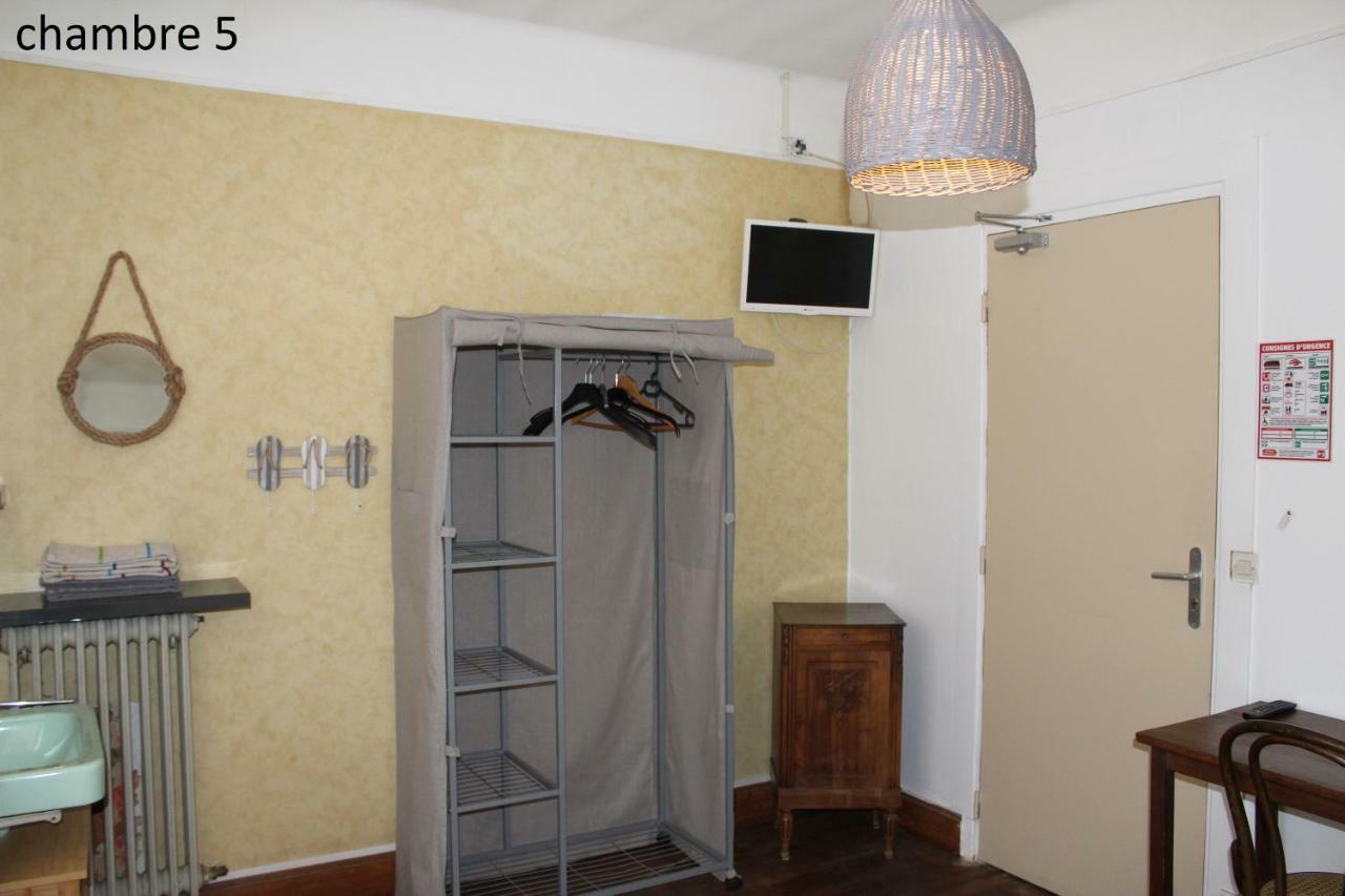 Hotel Le Dervois Montier-en-Der Kültér fotó